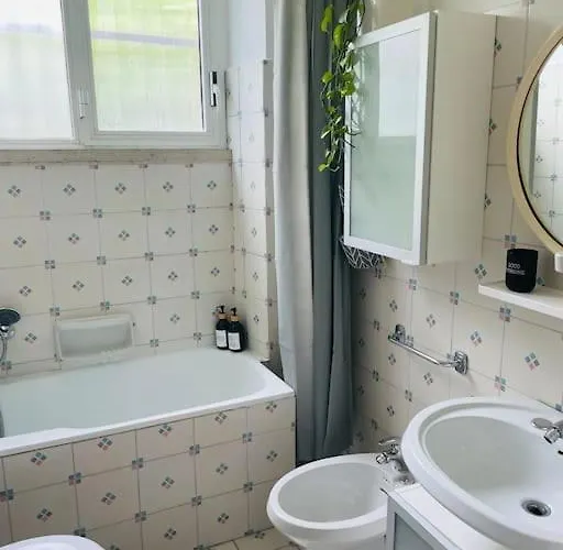 Baz-house San Paolo * Rom